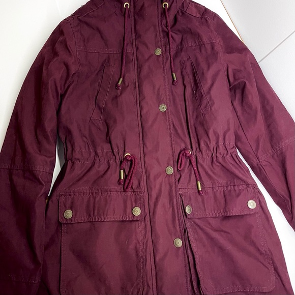 AEROPOSTALE — PRINCE & FOX, SMALL BURGUNDY FUR-LINED WINTER COAT, UTILITY JACKET - Picture 4 of 14